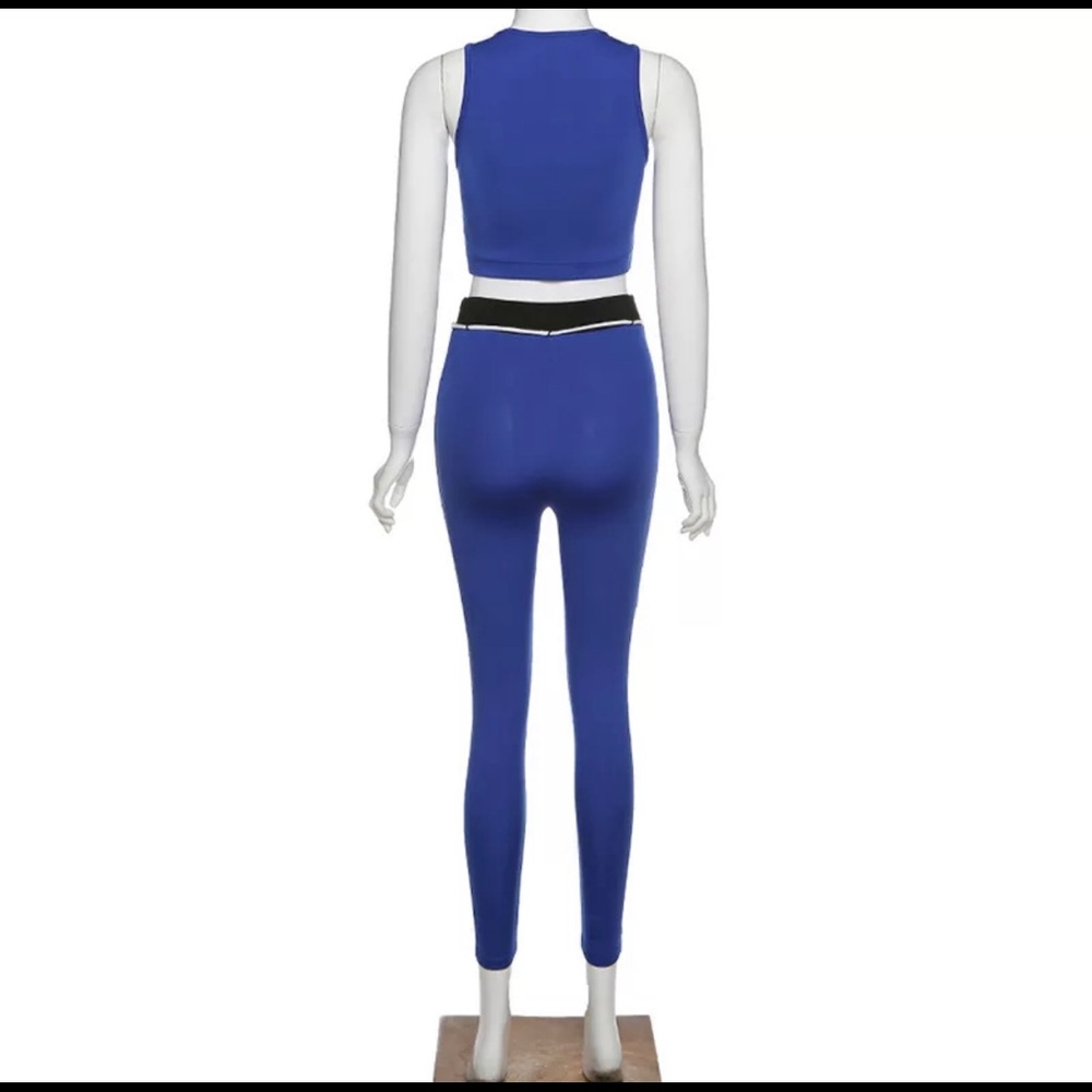 Bella tracksuit - Picture 3 of 3